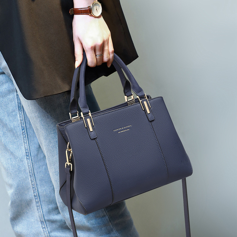 Luxury Bags News - حقيبة يد نسائية عصرية جديدة من