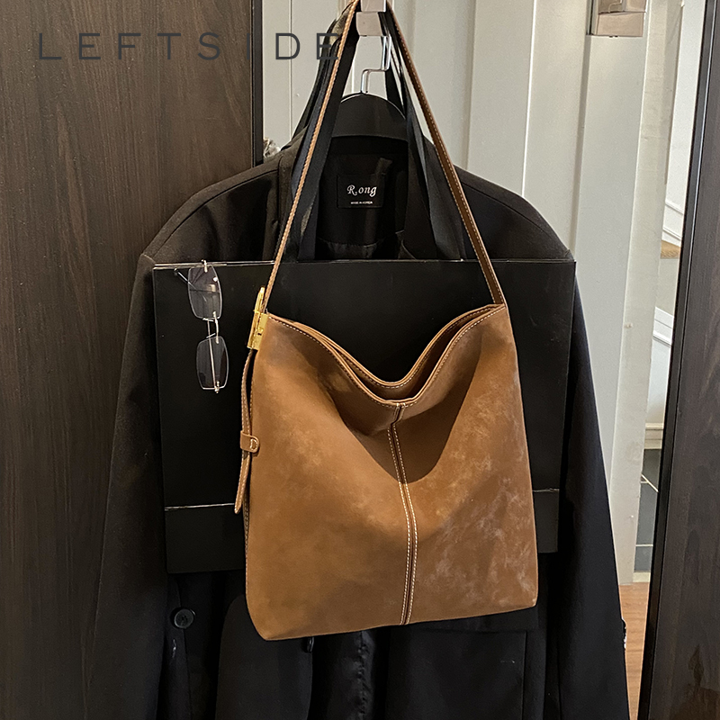 Luxury Bags Trend 2025 - الجانب الأيسر المرأة بولي Leather حقيبة