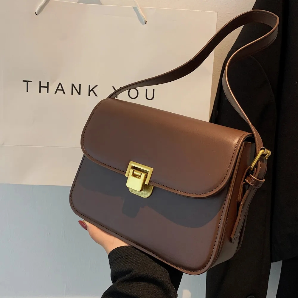 Luxury Bags News - حقيبة كتف نسائية فاخرة جديدة من
