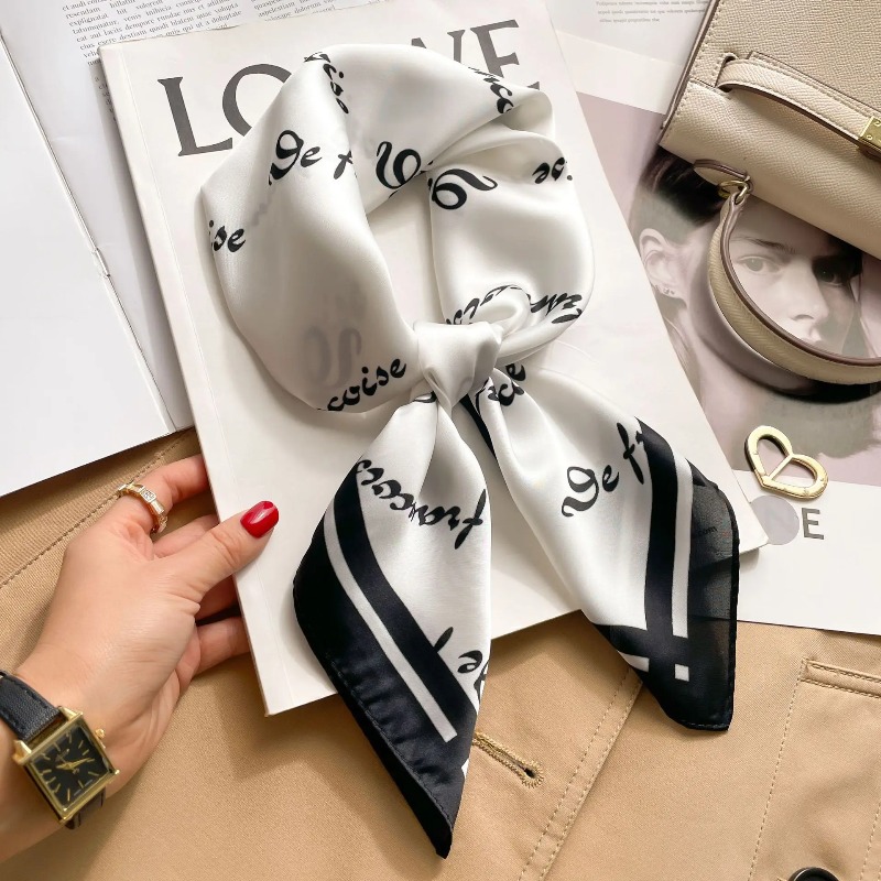 Discount Luxury Bags - وشاح نسائي فاخر من الحرير الساتان