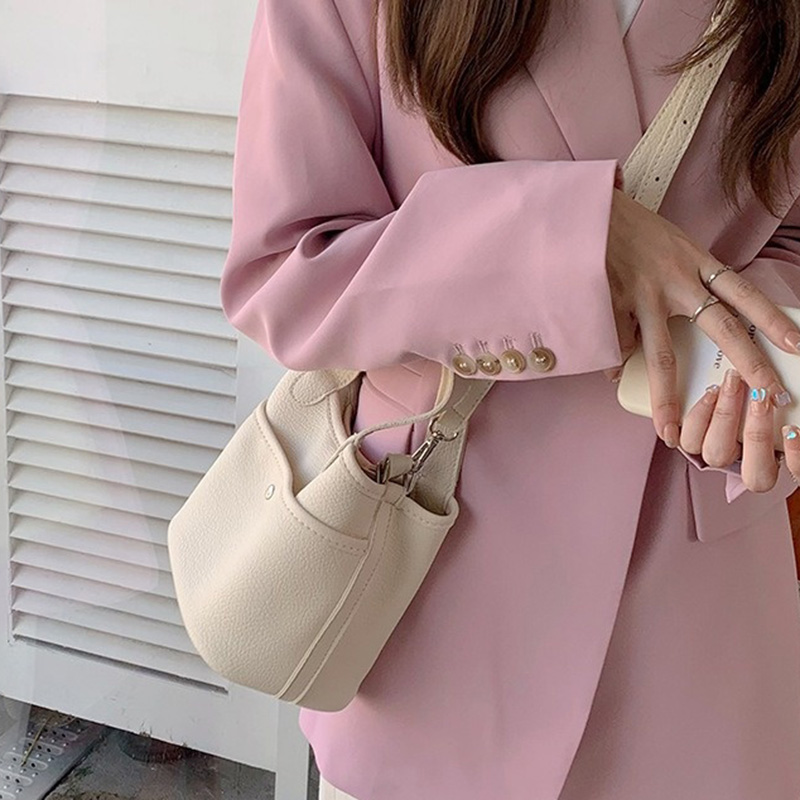 حقيبة يد نسائية أنيقة جديدة فا - مراجعة Luxury Bags Wholesale وسعره