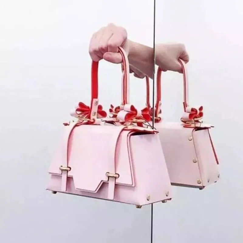 حقيبة نسائية فاخرة بتصميم كلاس - مراجعة Luxury Bags In Japan وسعره