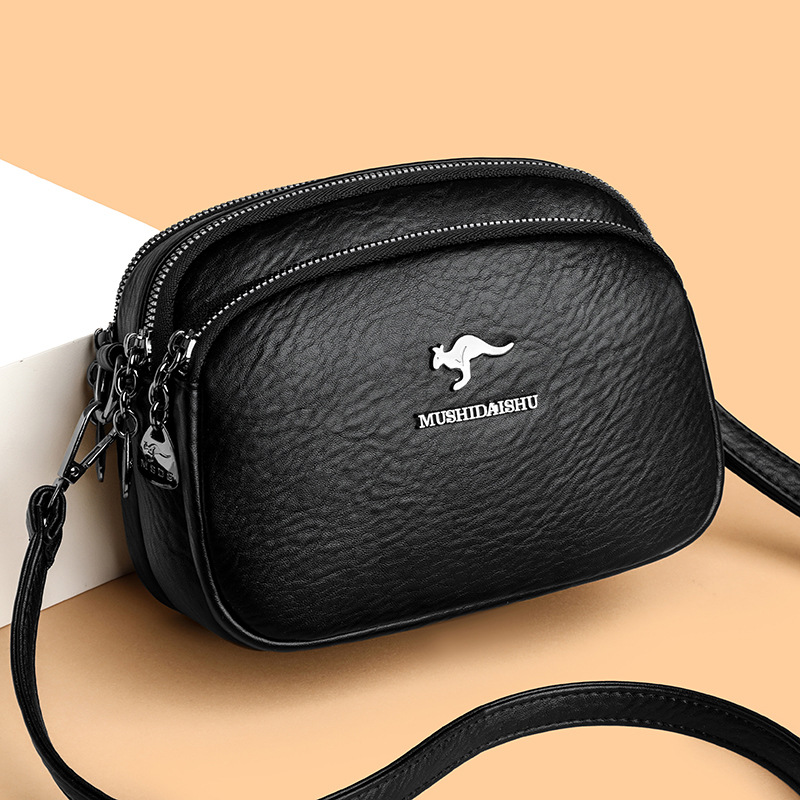 حقيبة كتف نسائية من الجلد الصن - مراجعة Luxury Bags News وسعره