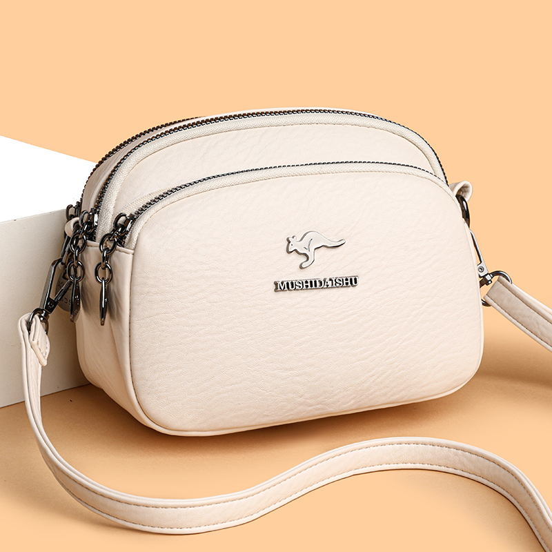 حقيبة كتف نسائية من الجلد الصن - مراجعة Luxury Bags News وسعره