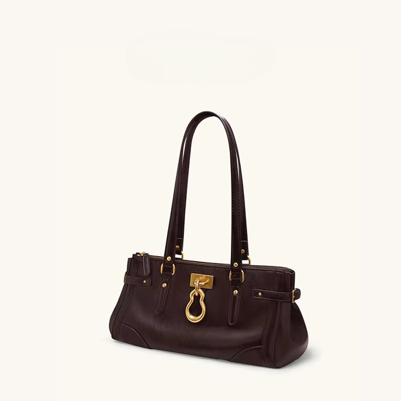 حقيبة تحت الإبط من الجلد الناع - مراجعة Luxury Bags To Sell وسعره