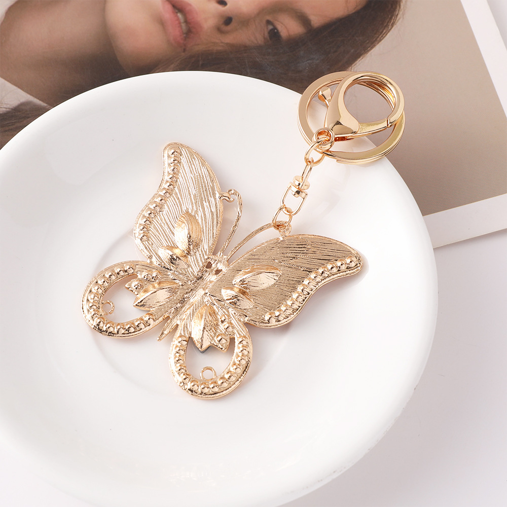 سلاسل مفاتيح فاخرة على شكل فرا - مراجعة Luxury Bags Wholesale وسعره