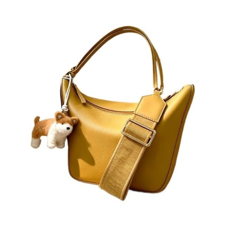 حقيبة كتف نسائية صفراء محمولة  - مراجعة Luxury Bags Yellow وسعره