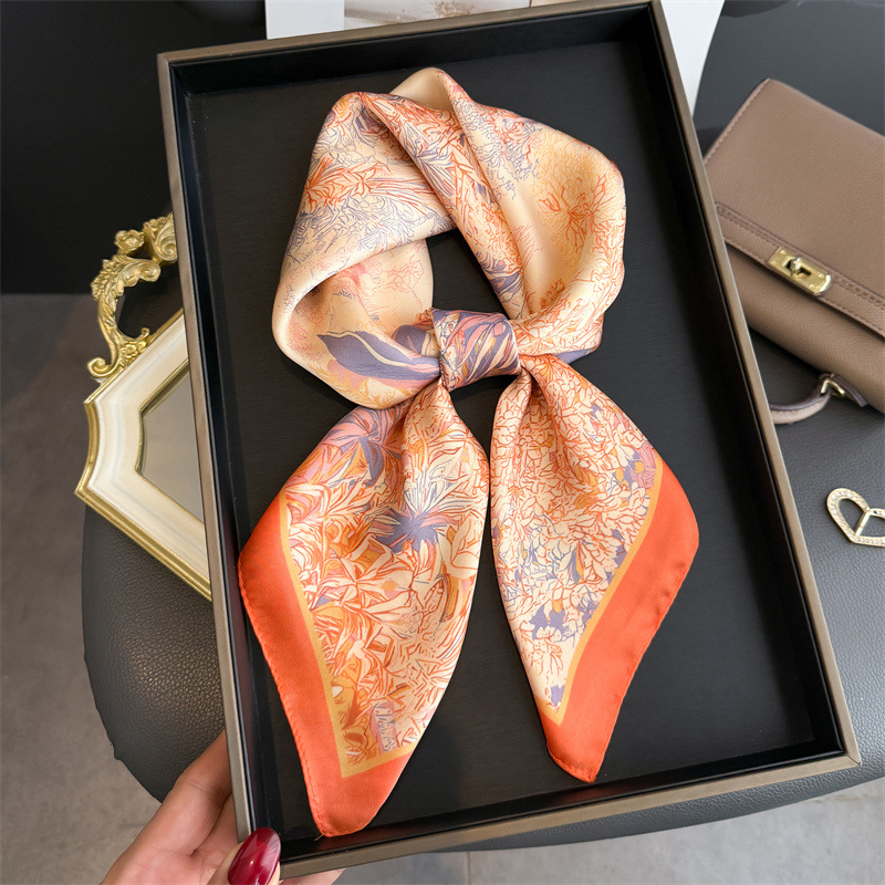 وشاح حريري بتصميم فاخر مطبوع ل - مراجعة Discount Luxury Bags وسعره