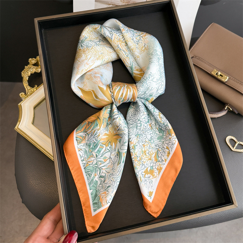 وشاح حريري بتصميم فاخر مطبوع ل - مراجعة Discount Luxury Bags وسعره