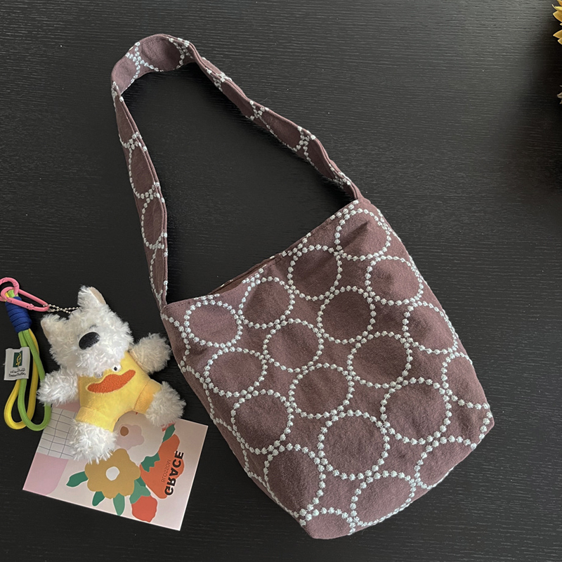 حقائب دلو يابانية الطراز للنسا - مراجعة Luxury Bags In Japan وسعره