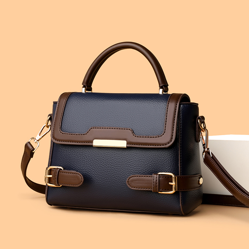 حقيبة يد كلاسيكية من الجلد الص - مراجعة Luxury Bags News وسعره