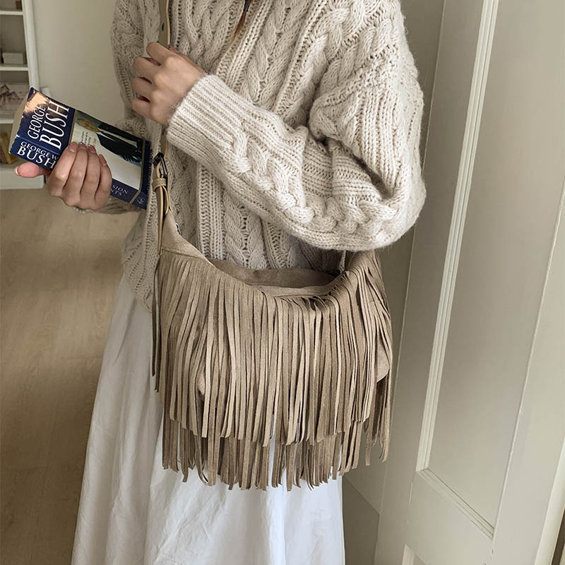 الجانب الأيسر تصميم فاسق نمط ب - مراجعة Luxury Bags Trend 2025 وسعره