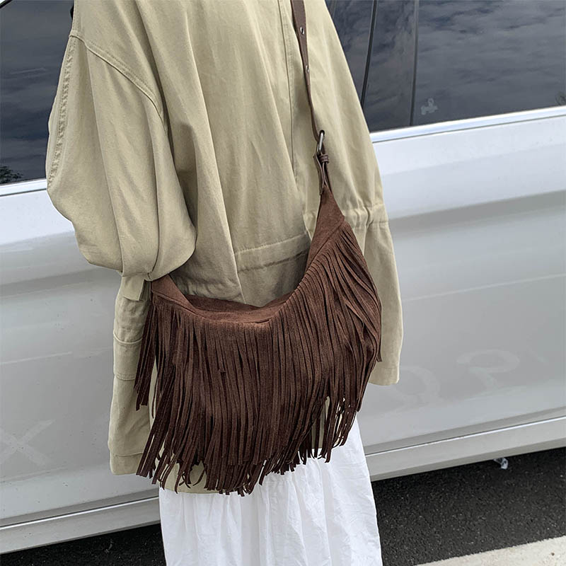 الجانب الأيسر تصميم فاسق نمط ب - مراجعة Luxury Bags Trend 2025 وسعره