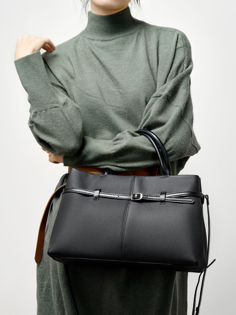 ياناتاري حقيبة نسائية من الجلد - مراجعة Luxury Bags Wholesale وسعره