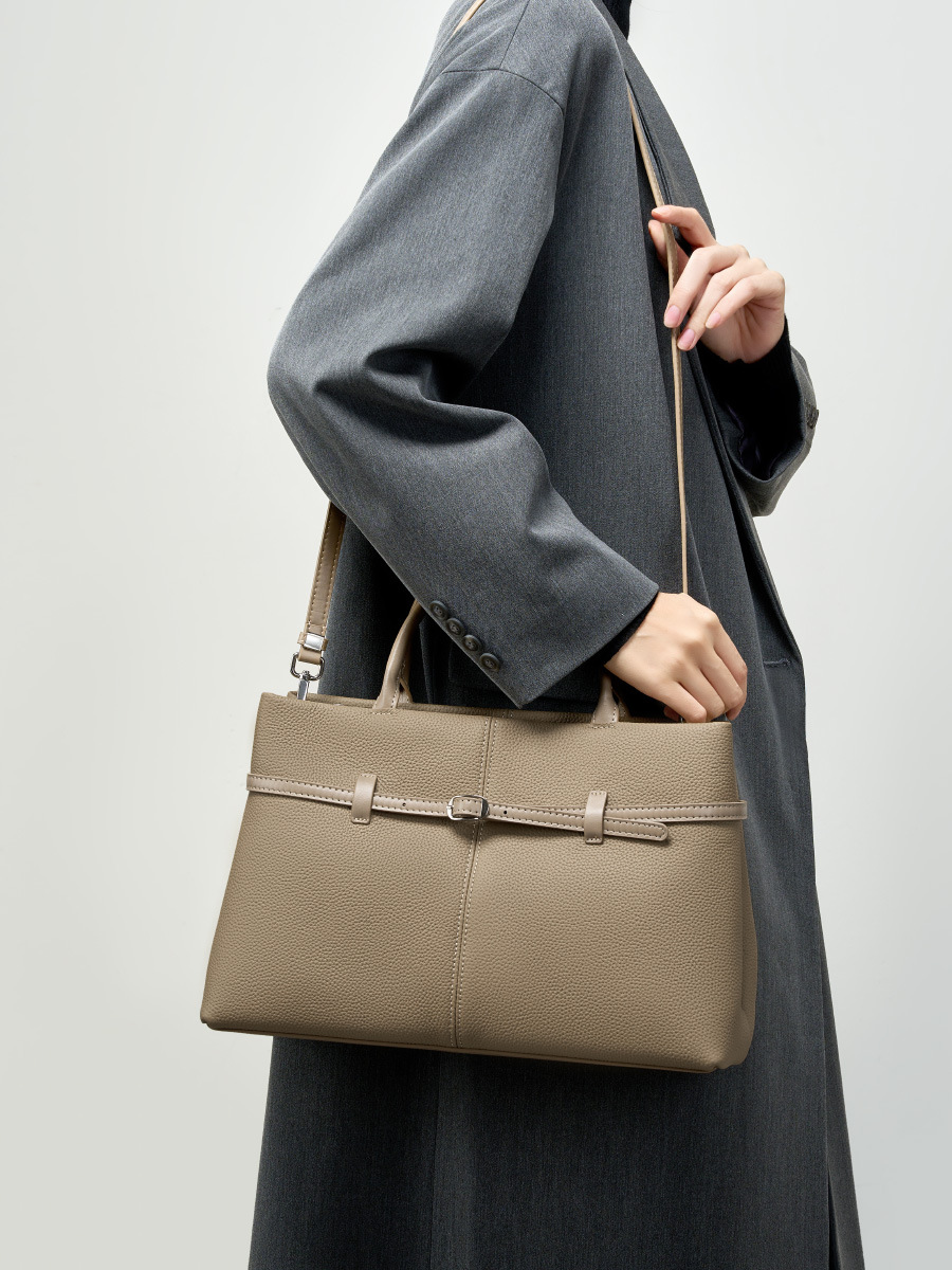 ياناتاري حقيبة نسائية من الجلد - مراجعة Luxury Bags Wholesale وسعره