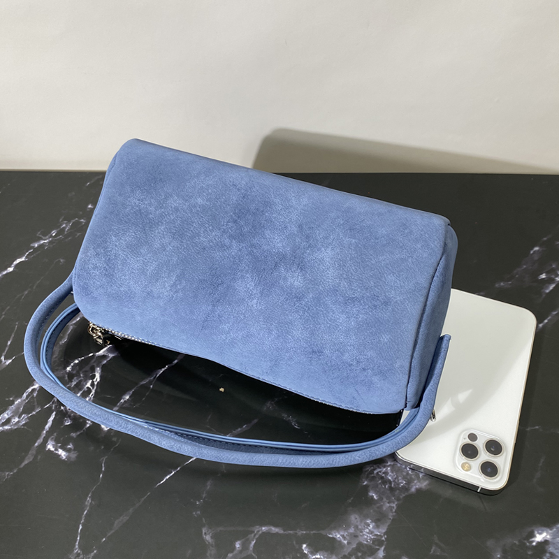 حقائب كورية صغيرة كاجوال للنسا - مراجعة Luxury Bags Trend 2025 وسعره