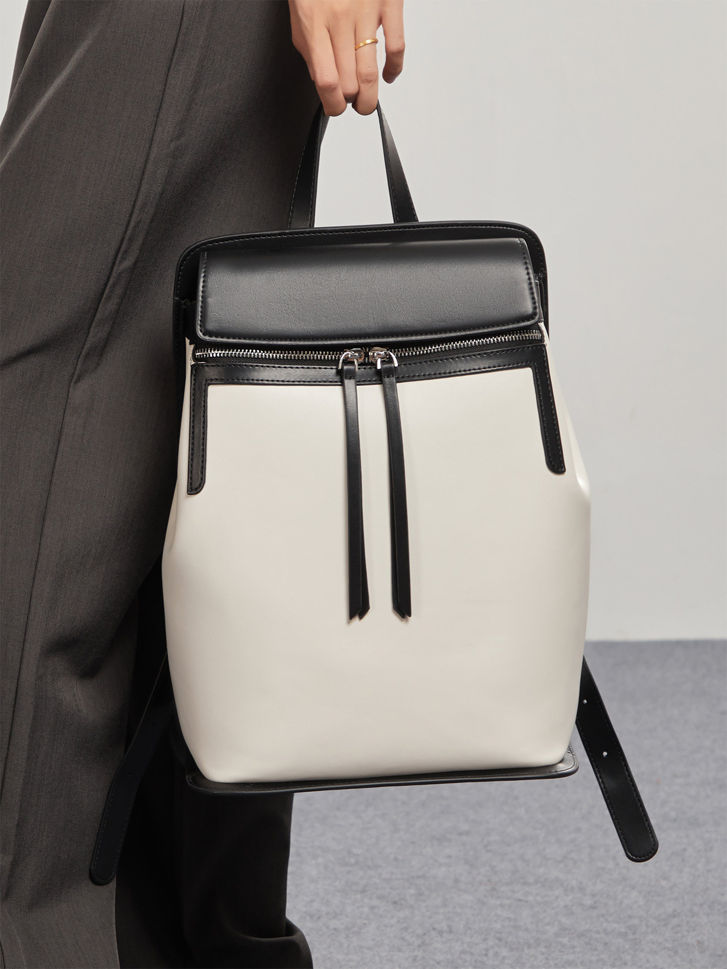 حقائب ظهر نسائية عصرية فاخرة ج - مراجعة Luxury Bags Quality وسعره